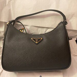 NEW Prada Re-Edition Saffiano Leather Bag - Black
